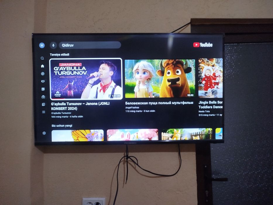 ROSSO 43 SMART TV FULL HD sotladi srochna 1.600 Kami bor