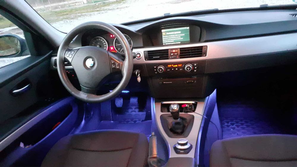Vând bmw 320d  an 2007