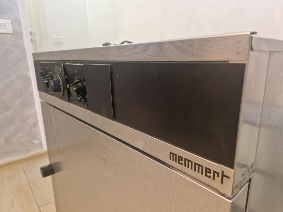 Incubator/etuva(cuptor de incalzire/uscare)Echipament de sterilizare