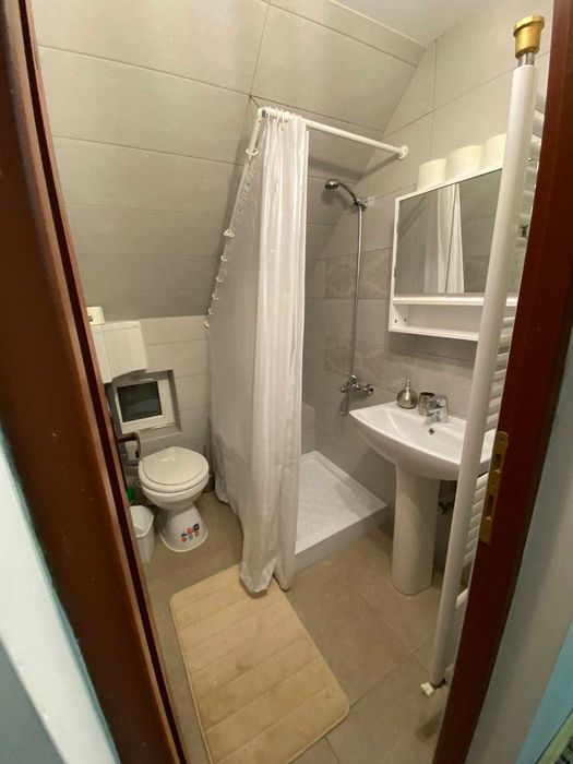 Cabana de Craciun la munte! Se inchiriaza integral min 2 nopti!