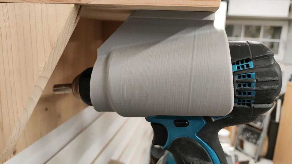 Универсални Стойки за винтоверти, гайковерти и дрелки