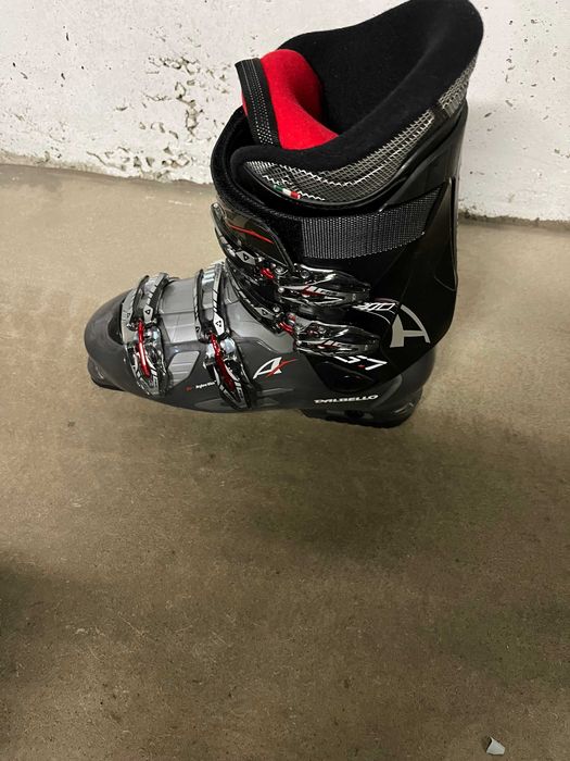 Ски обувки Dalbello Aerro 5.7