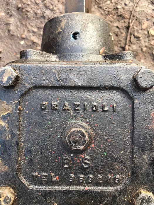 Dezmenbrez MIG gunoi