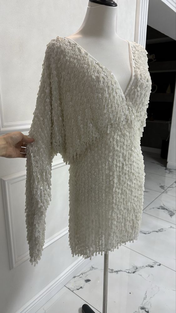 Rochie Asos alba cu perle