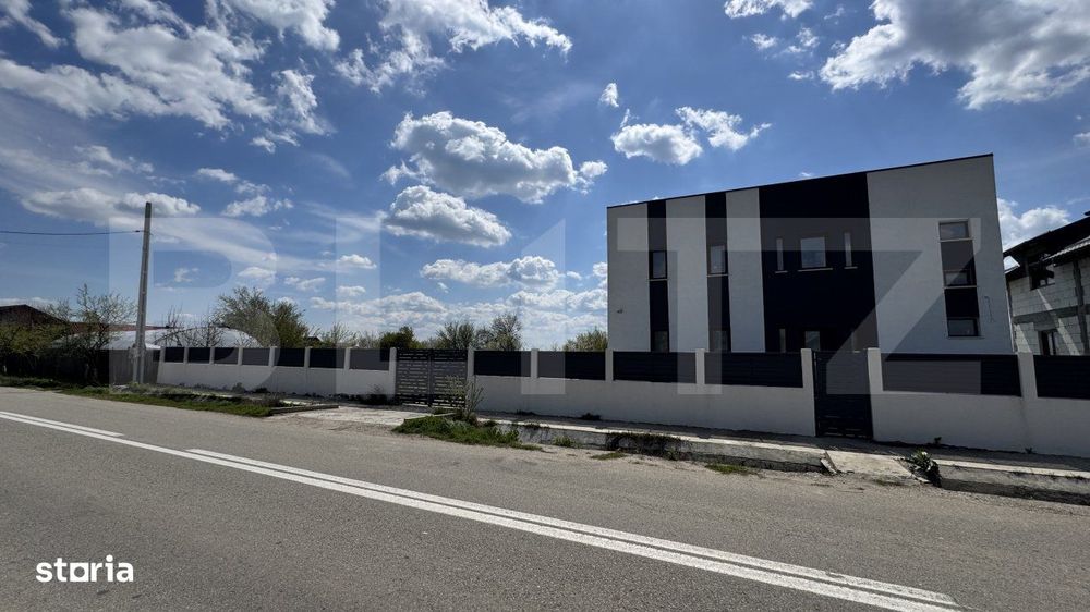 Casa la cheie P + E, 120 mpu, teren 700 mp, panouri fv, zona Lacrita M