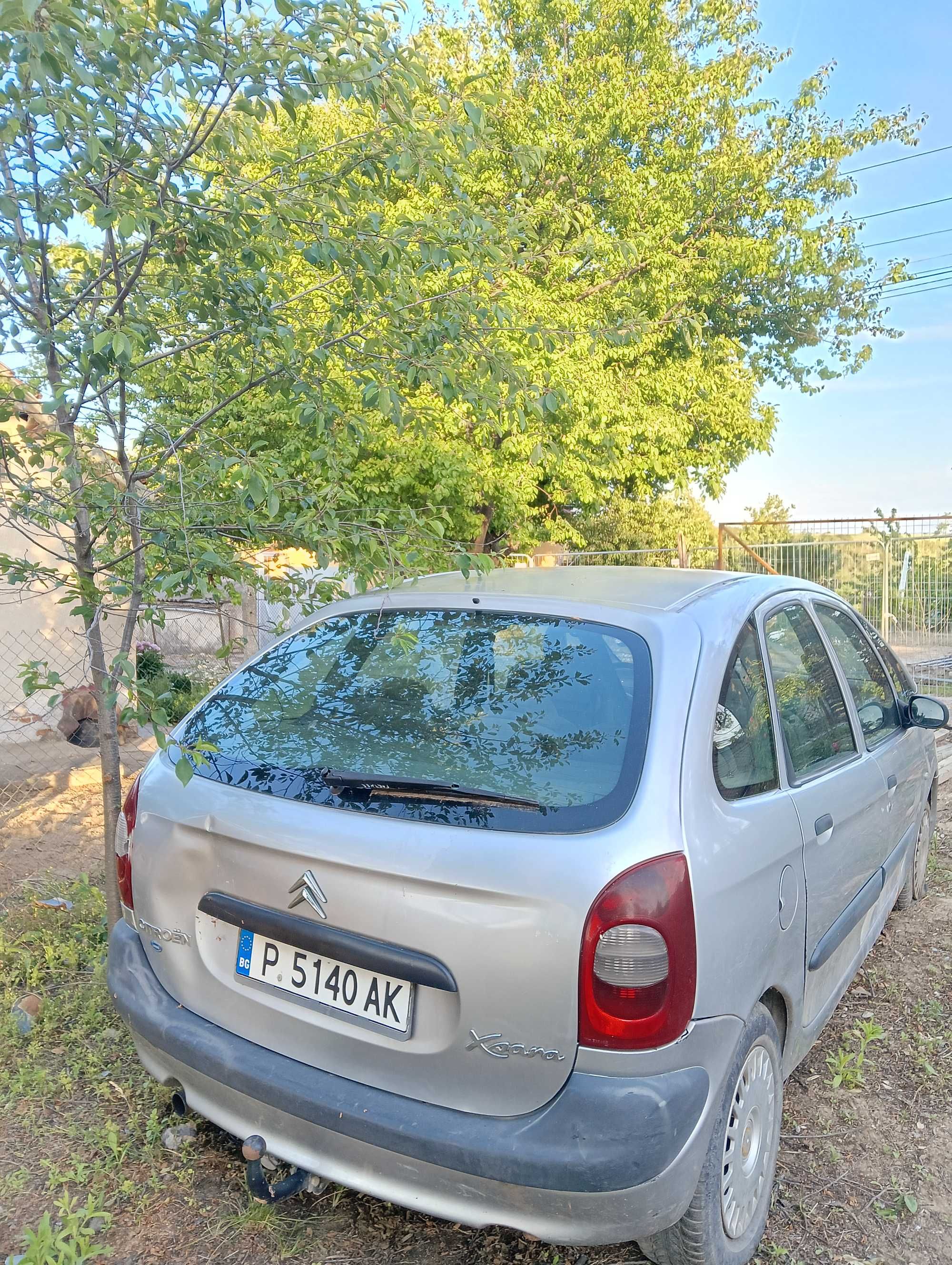 Продавам Ситроен Ксара Пикасо 2.0 HDI за части