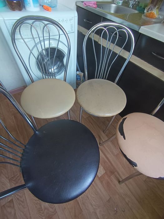 Стулья кухонные металлические