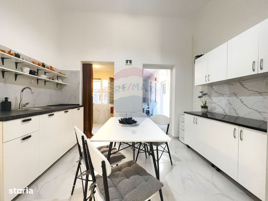 OPORTUNITATE - o proprietate unică prin amplasare și versatilitate