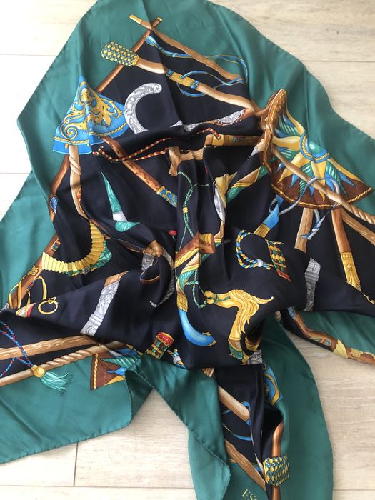 Esarfa Escada matase