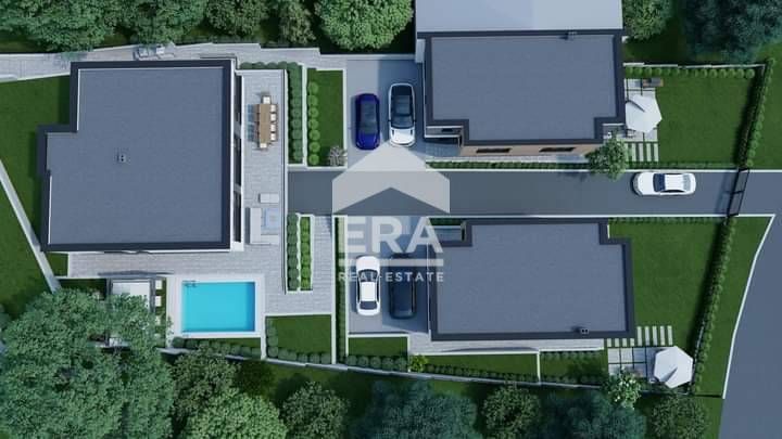 Продава се Четиристаен апартамент в Варна, м-т Сотира - 130 кв.м за 1385 €/кв.м - Снимка #2