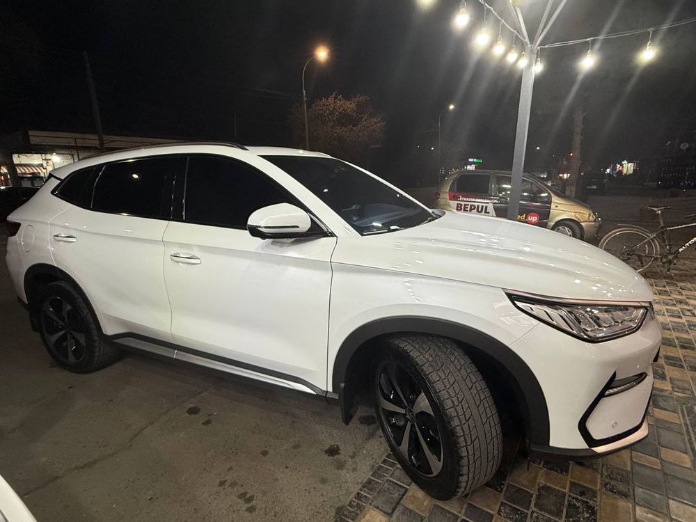 BYD SONG PLUS в отличном состоянии не битая некрашеная