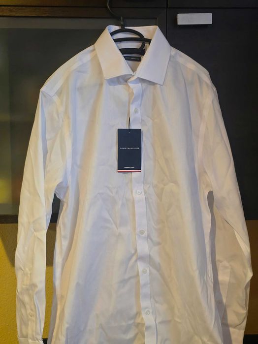 Мъжка риза Tommy Hilfiger, чисто нова, размер М, slim fit