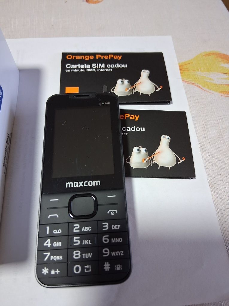 Telefon maxcom mm248