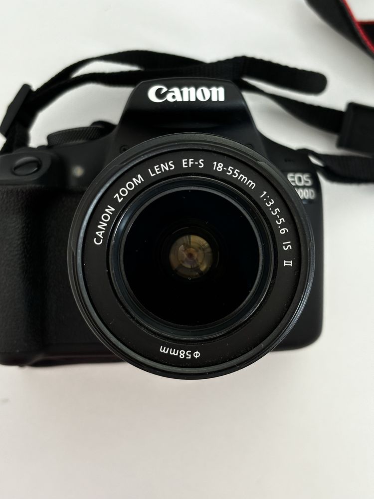 Фотоапарат canon EOS 2000D