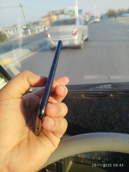 Iphone 7  ochilmagan ATP iwledi