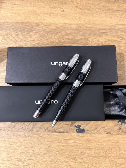 комплект писалка и химикал UNGARO