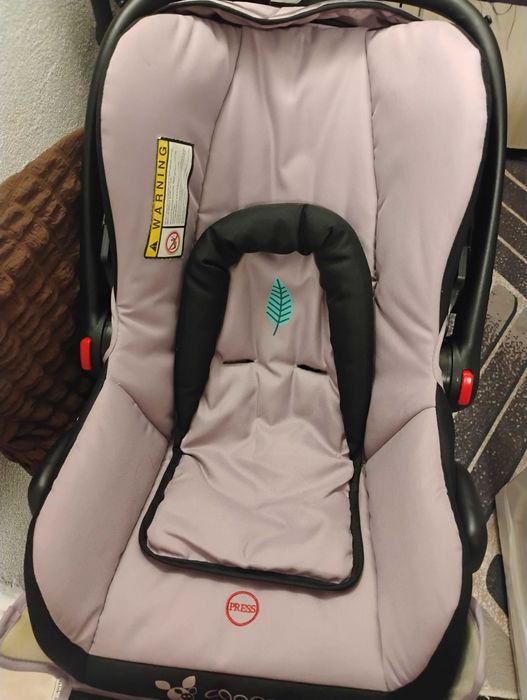 кошничка(столче)за бебе,за пътуване