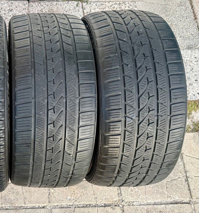 Зимни гуми 245/40/18 Falken EuroWinter HS02 DOT1723 2бр.