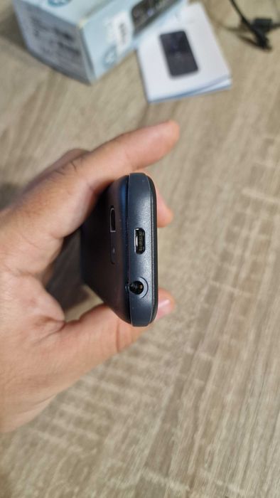 Телефон с камера Fp-1