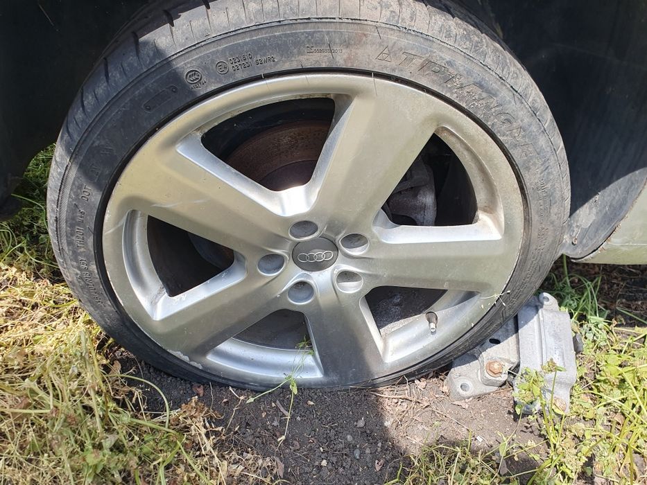 Jante audi R18 et 43 anvelope bune