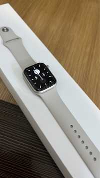 Apple watch 7 series (41 mm)