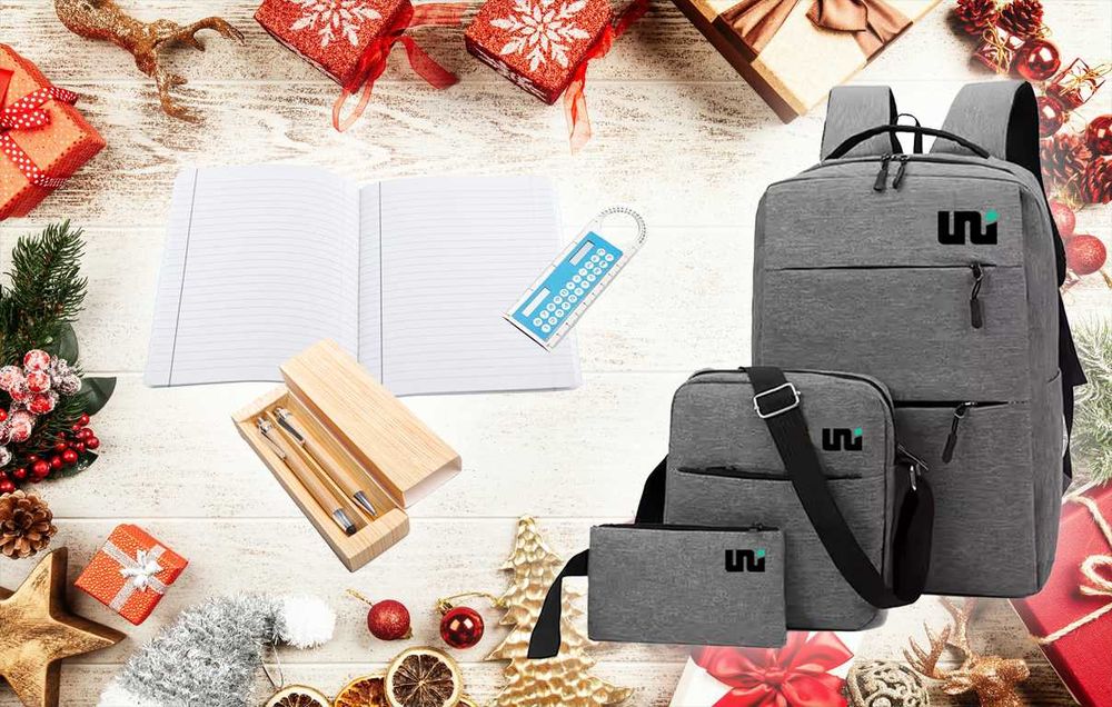 Раница, химикал, молив, тетрадка+ Коледни лакомства - КОЛЕДНА ПРОМОЦИЯ