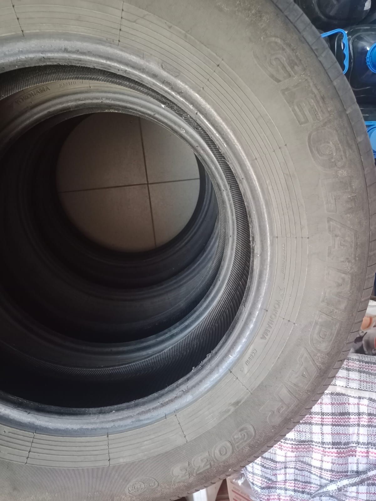 Продам шины 215/70 R16