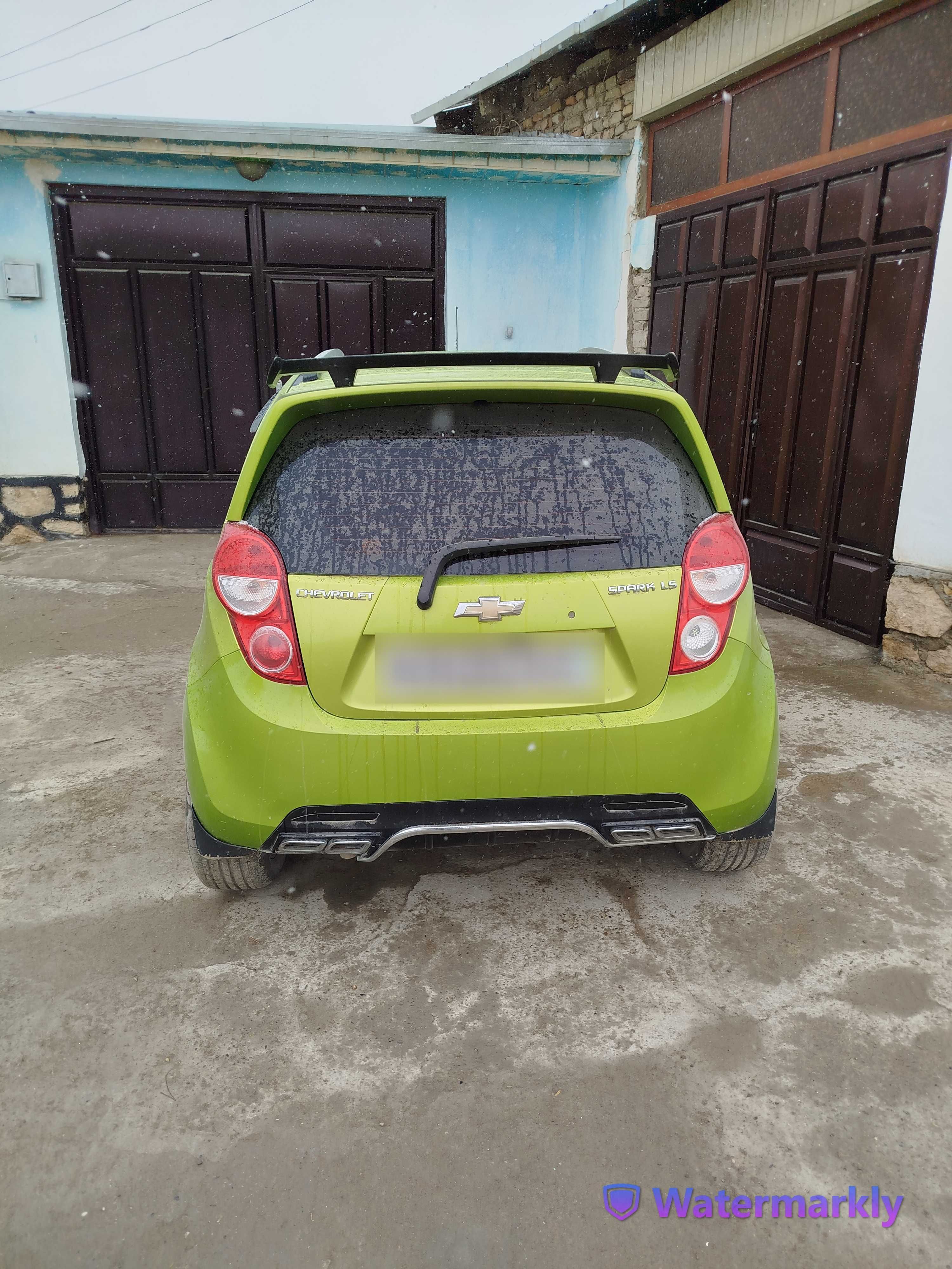 Chevrolet Spark 2015