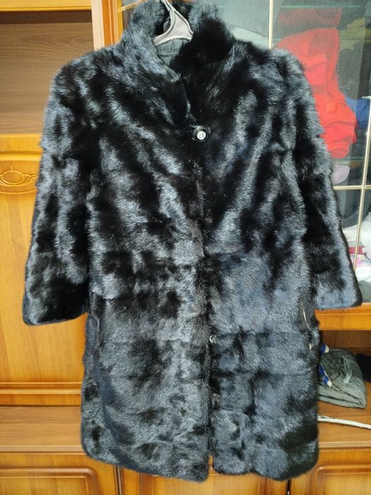 Продам норковую шубу