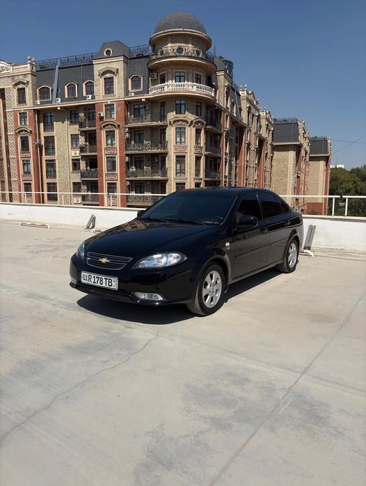 Lasseti jentra qlngan