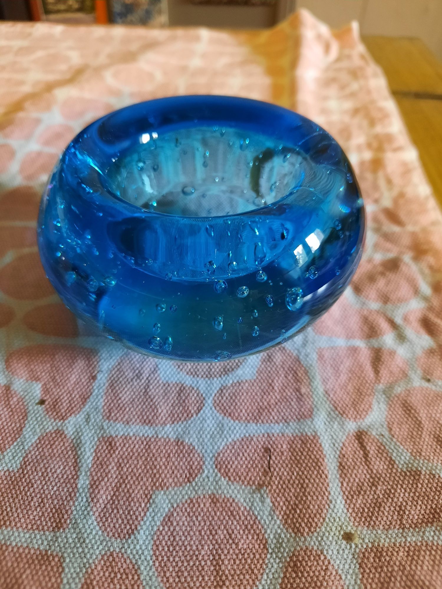 Свещник синьо стъкло
