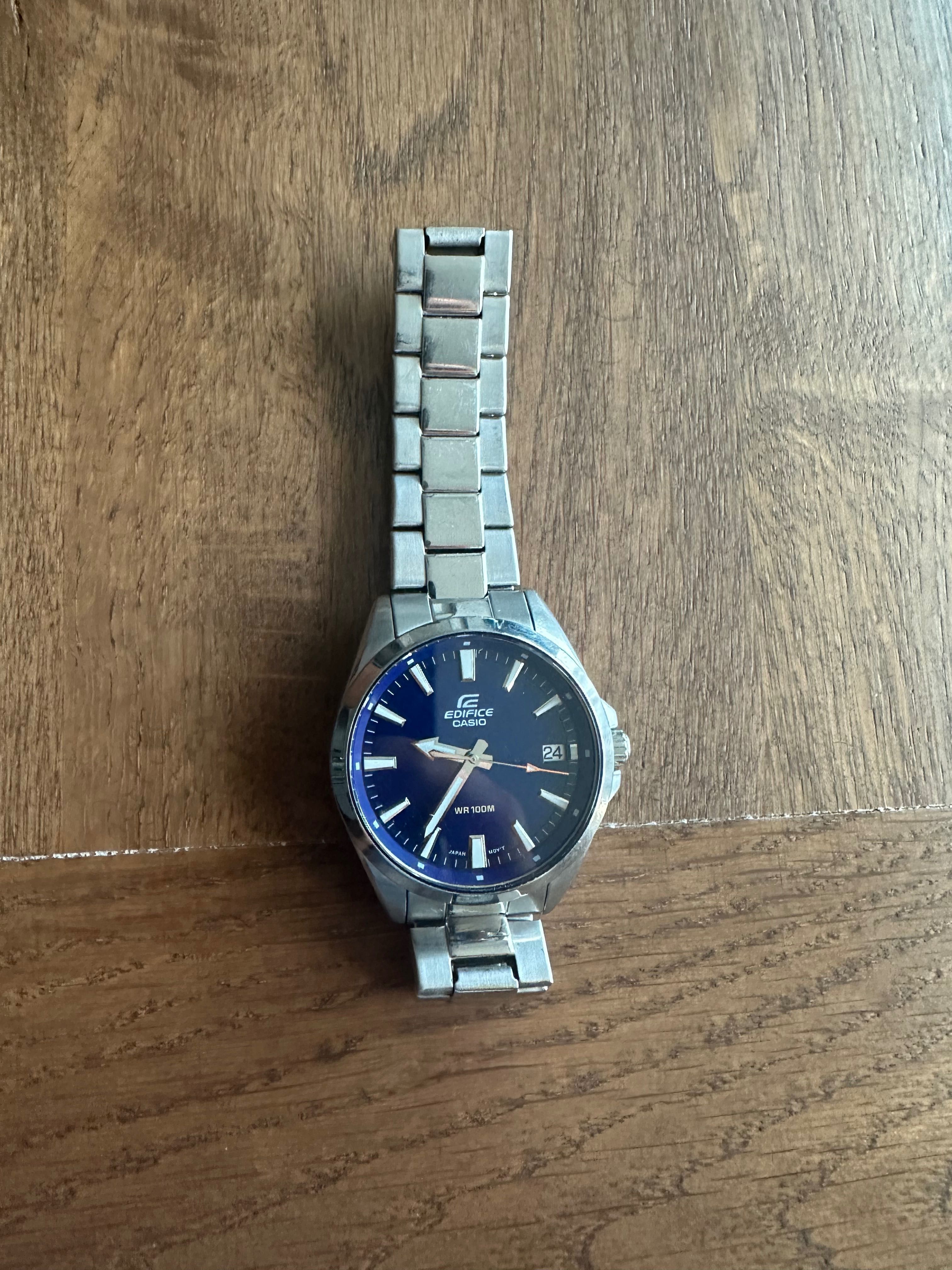 Часовник Casio Edifice