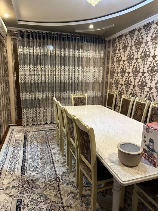 Mexmonxona uchun Stol Stul sotiladi