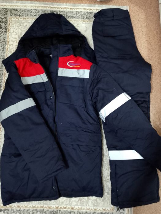 Продам спец одежду зимняя