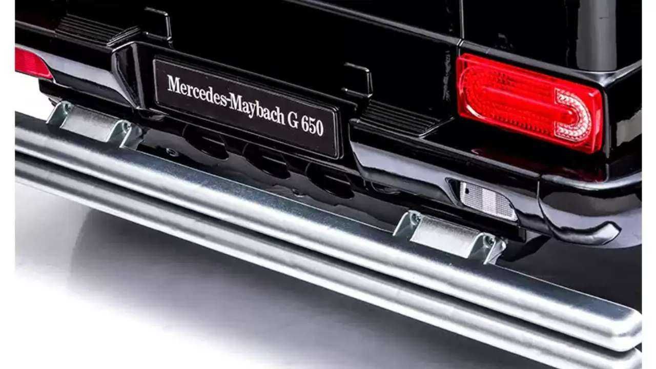 Акумулаторен джип Mercedes G650 Maybach  12V,MP3, с меки гуми