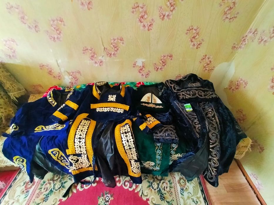 Продам мужские шапаны