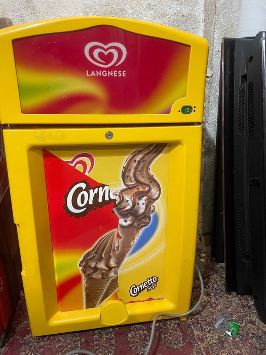 Congelator Profesional Langnese CT-Cornett