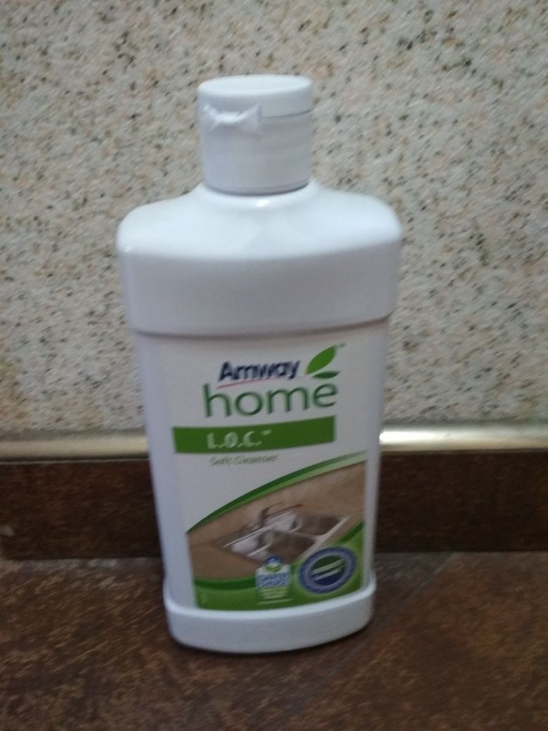 Почистващи препарати AMWAY HOME - грижа за повърхностите