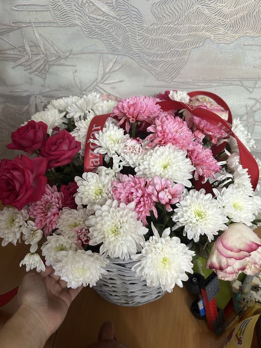 Продам корзину цветов