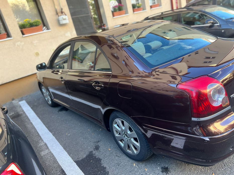 Toyota avensis 2008