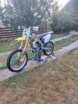 Suzuki  rmz 250 .