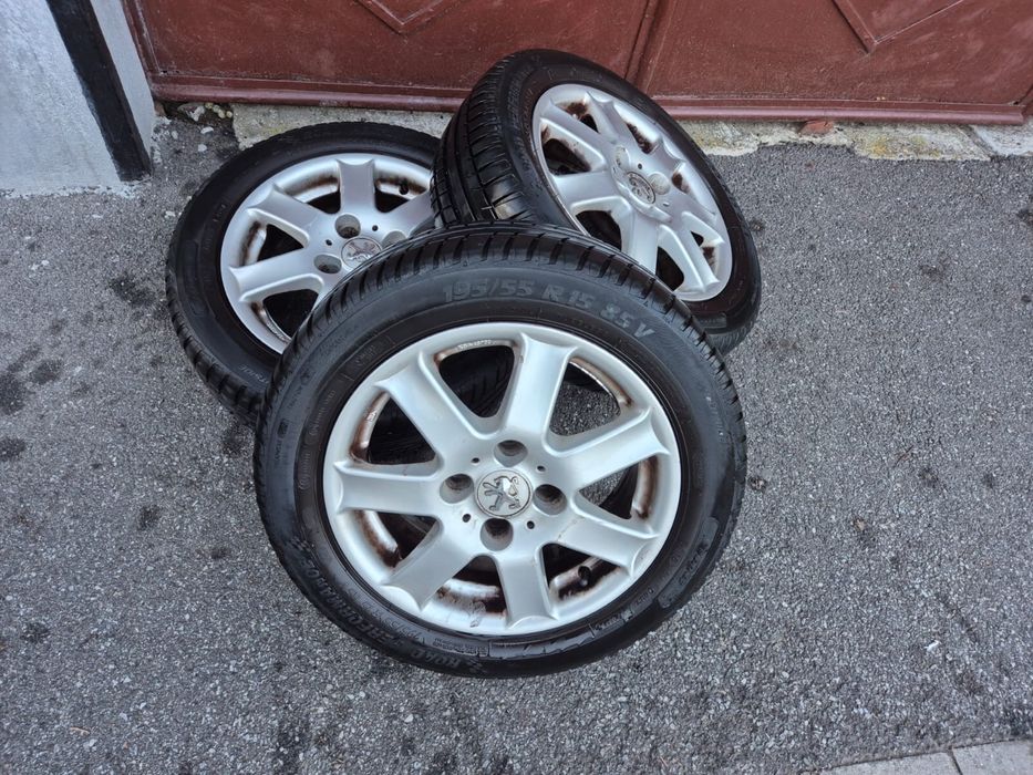 Jante aliaj + cauciucuri 4x108 R15