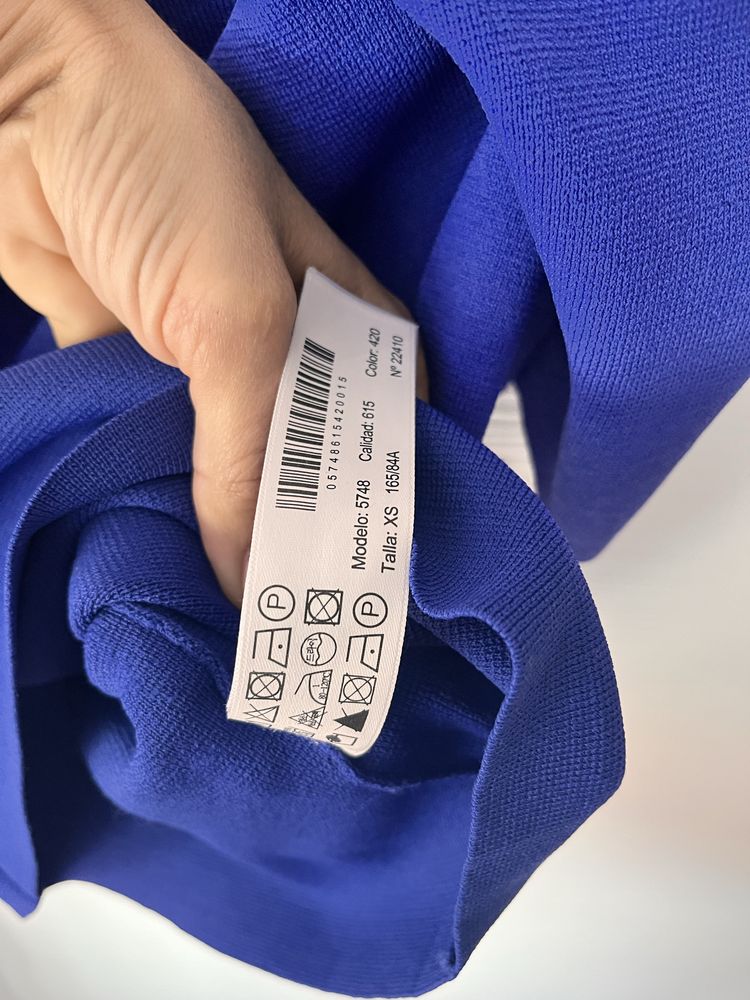 Блуза Massimo Dutti голи рамене