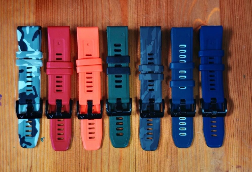 Set Garmin Quickfit 22mm (curea, folie, capac, accesorii)