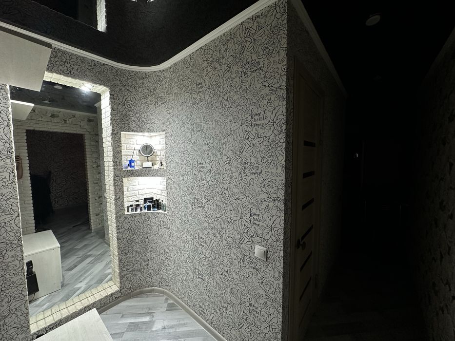 1ком, цон, 5/5. Срочно.