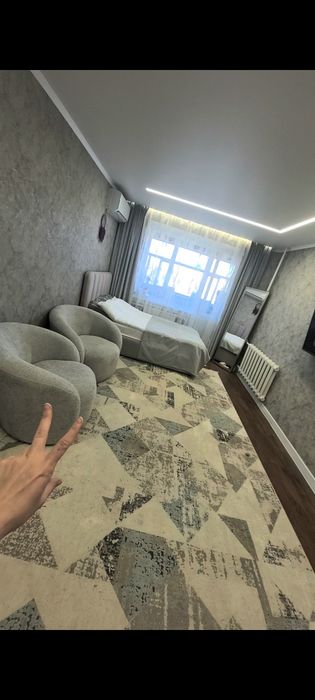 Ковер 2,5 на 4 метра, состояние нового