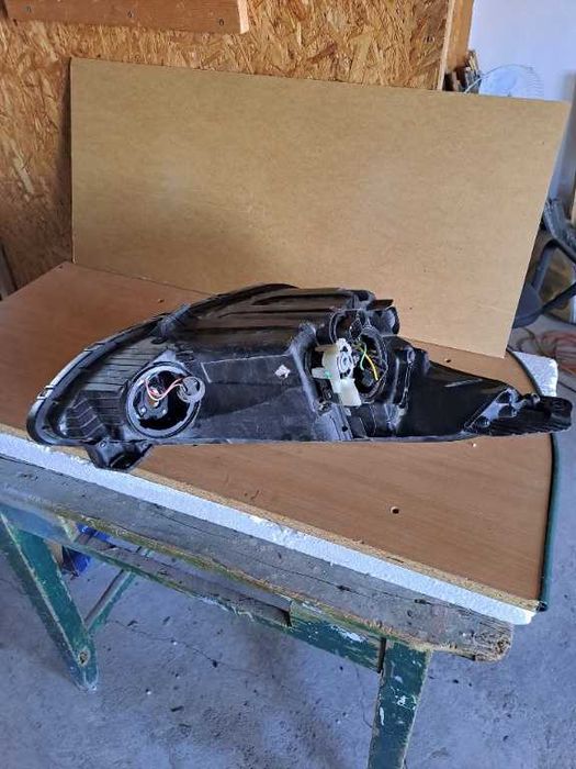 Far stanga Hyundai i10 an 2013-2016 original Europa