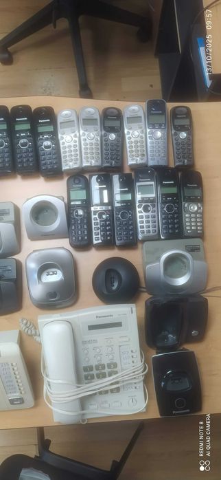 Panasonic  Безжични и стационарни телефони, 22 броя цена за всичко