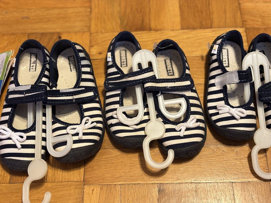 Детски пантофи за момиче