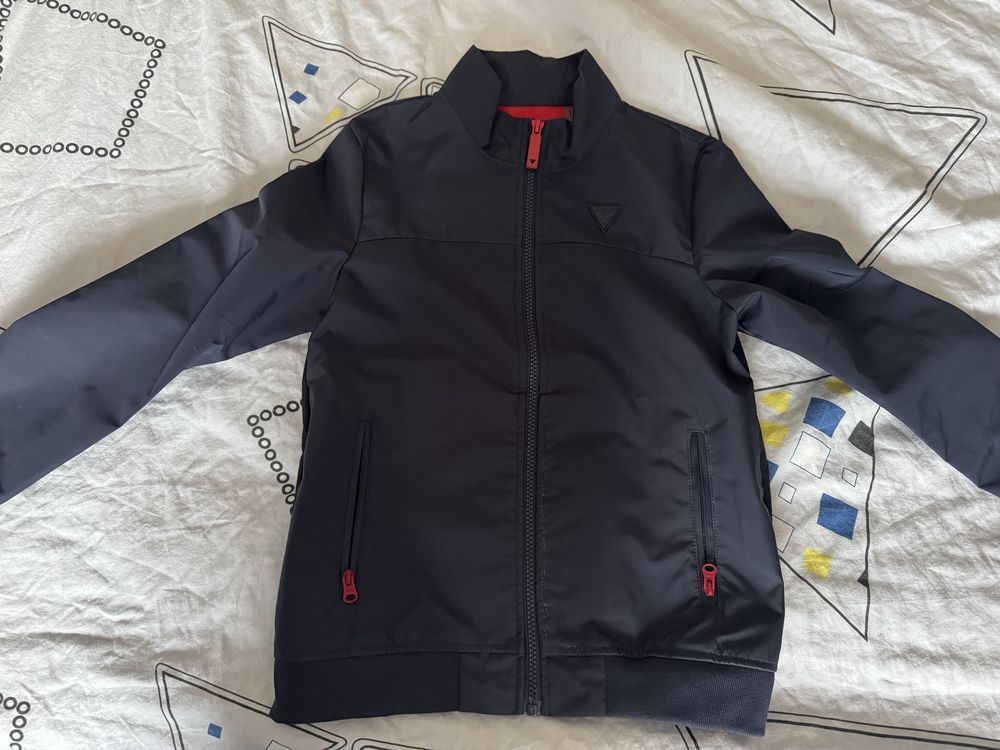 Детско пролетно яке Guess